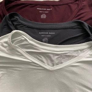 3 American Eagle T-Shirts